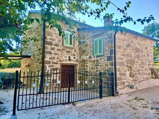 Haus zum Kauf 239.000 € 2 Zimmer 90 m² Buzet