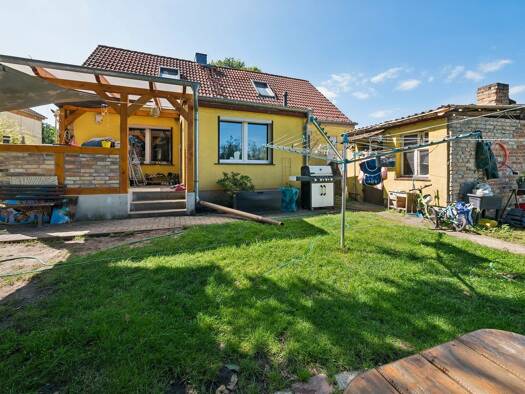 Einfamilienhaus zum Kauf 289.000 € 4,5 Zimmer 130 m² 970 m² Grundstück Klein Behnitz Nauen 14641