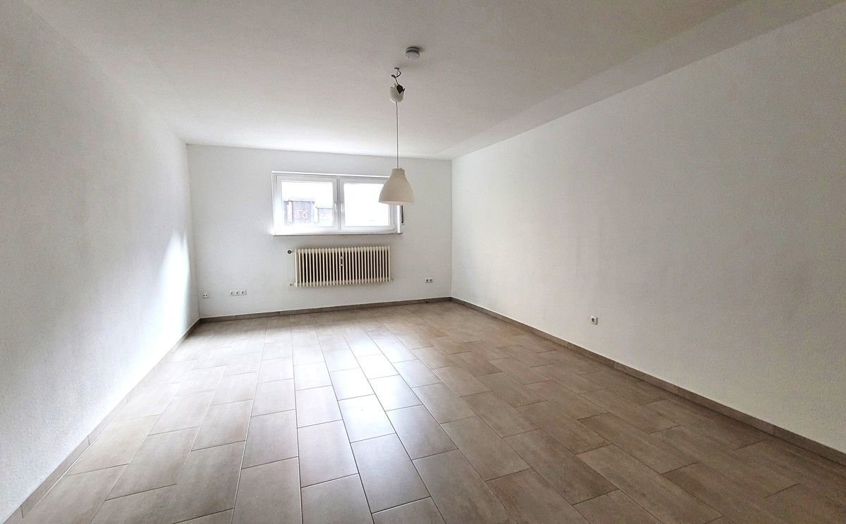 Wohnung zur Miete 1.000 € 4 Zimmer 116,5 m²<br/>Wohnfläche UG<br/>Geschoss ab sofort<br/>Verfügbarkeit Nord Gießen 35390