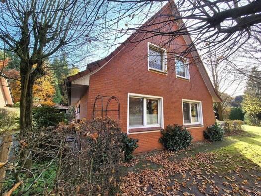 Einfamilienhaus zum Kauf 7 Zimmer 168 m² 843 m² Grundstück Harkebrügge Barßel 26676