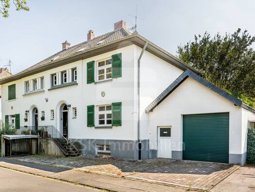 Stadthaus zum Kauf 549.000 € 5 Zimmer 134,8 m² 715 m² Grundstück Wesseling Wesseling 50389