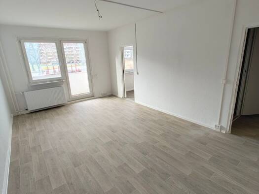 Wohnung zur Miete 244 € 1 Zimmer 33,6 m² EG frei ab 01.11.2026 Christinenstraße 2 a Hohenstücken Brandenburg an der Havel 14772