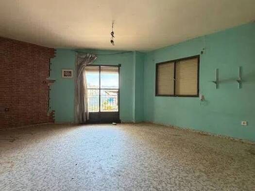 Wohnung zum Kauf 66.000 € 4 Zimmer 133 m² 2. Geschoss Loja 18300