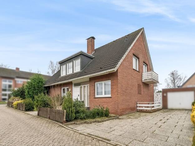 Einfamilienhaus zum Kauf 269.000 € 6 Zimmer 154 m² 742 m² Grundstück Bad Bentheim Bad Bentheim 48455