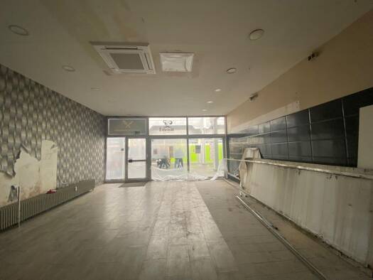 Restaurant zur Miete 912 € 76 m² Gastrofläche Erfurter Straße 45 West Ratingen 40880