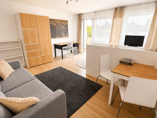 Wohnung zur Miete 600 € 1 Zimmer 33 m² Geschoss EG/2 frei ab sofort Höchberg 97204