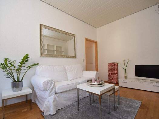 Wohnung zur Miete Wohnen auf Zeit 1.590 € 2 Zimmer 42 m² frei ab 01.02.2026 Neustadt-Süd Köln 50674