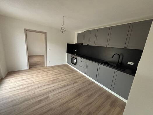 Wohnung zur Miete 1.150 € 4 Zimmer 108 m² Geschoss EG/2 frei ab 01.10.2026 Neuweststraße 1 Uehlfeld Uehlfeld 91486