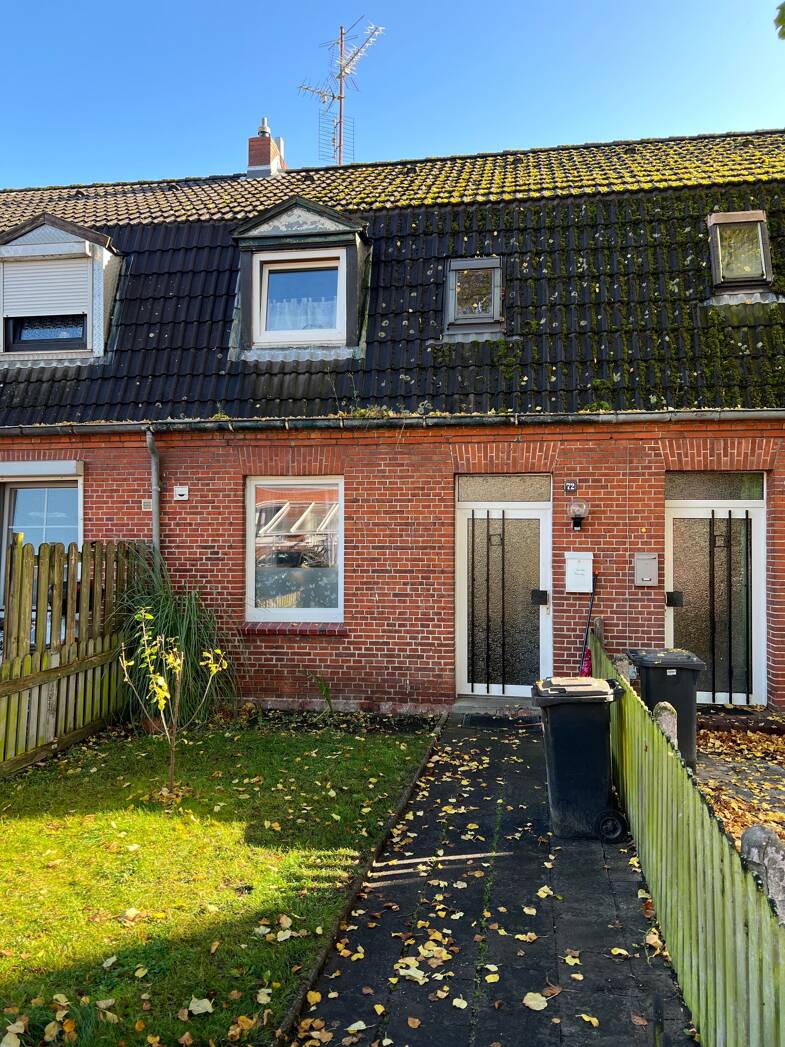 Reihenmittelhaus zum Kauf 69.500 € 3 Zimmer 60 m² 225 m² Grundstück frei ab sofort Barenburg Emden 26721