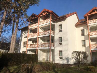 Wohnung zum Kauf 169.000 € 3 Zimmer 77,3 m² 1. Geschoss Freital Freital 01705