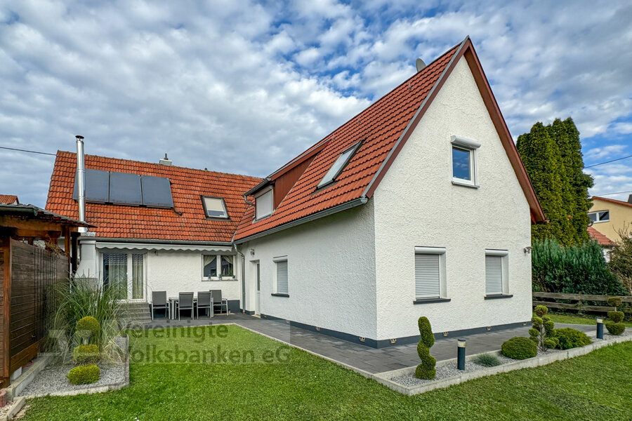 Einfamilienhaus zum Kauf 629.000 € 5 Zimmer 164,4 m²<br/>Wohnfläche 530 m²<br/>Grundstück Eningen Eningen unter Achalm 72800