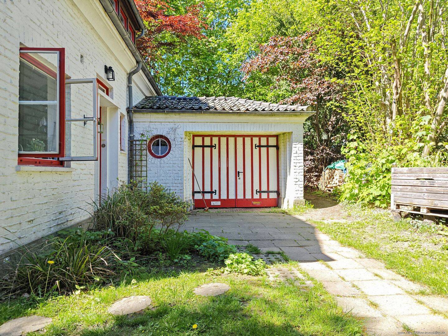 Einfamilienhaus zum Kauf - Widok 4