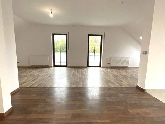 Wohnung zur Miete - Erstbezug 1.190 € 4,5 Zimmer 130 m² 1. Geschoss Feldkirchen 94351