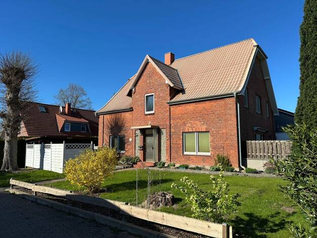 Mehrfamilienhaus zum Kauf 345.000 € 240 m² 1.132 m² Grundstück Badendorf 23619