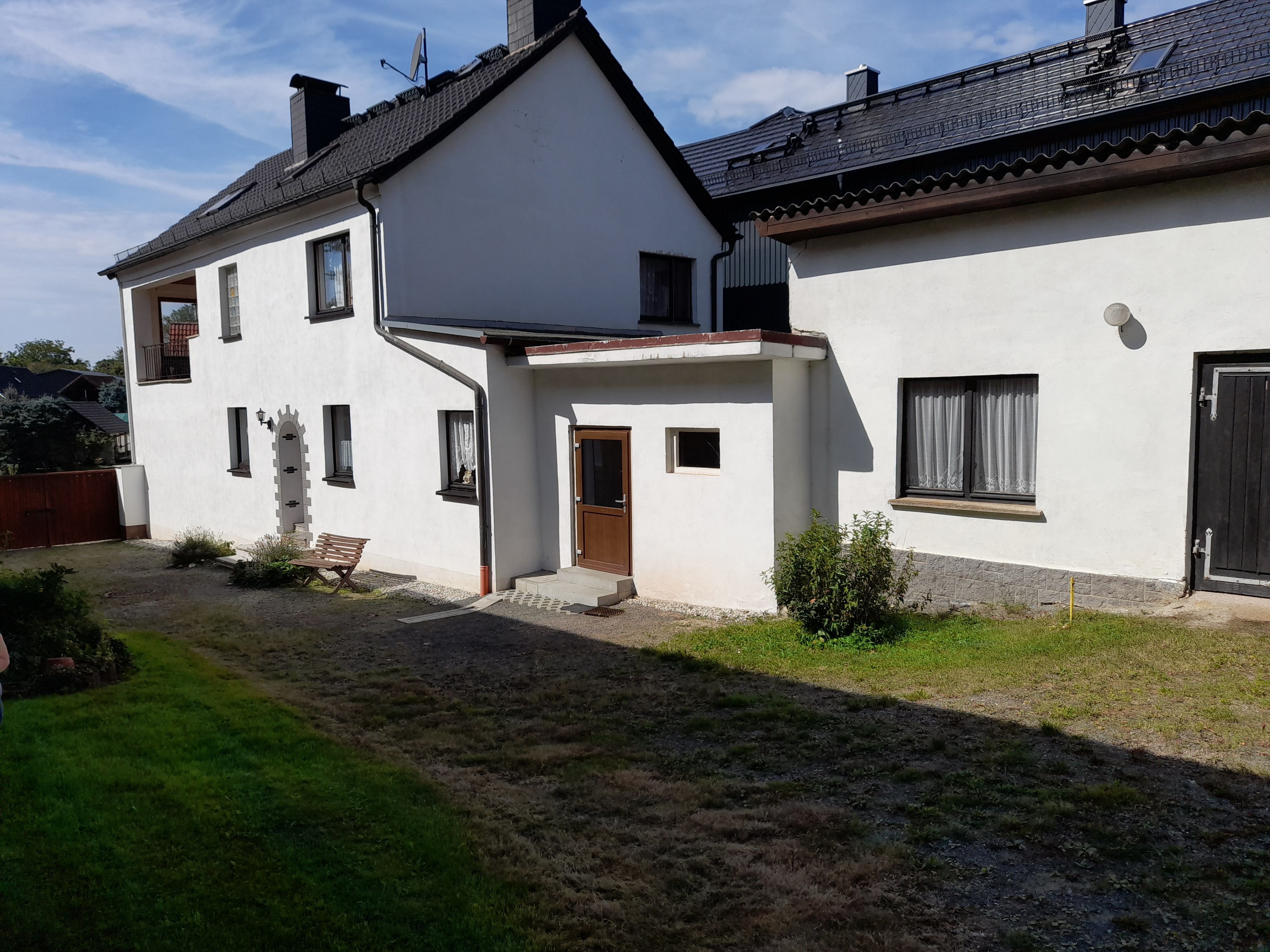 Einfamilienhaus zum Kauf 155.000 € 5 Zimmer 130 m²<br/>Wohnfläche 2.553 m²<br/>Grundstück Schleiz Schleiz 07907