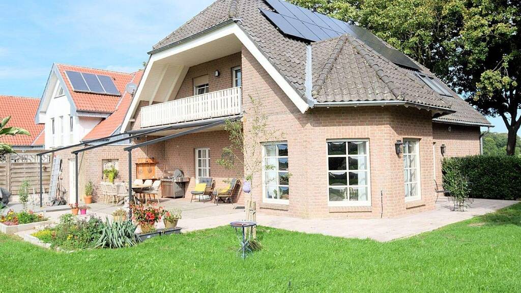 Einfamilienhaus zum Kauf 749.000 € 5 Zimmer 185,3 m² 1.387 m² Grundstück Schottheide Kranenburg-Schottheide 47559