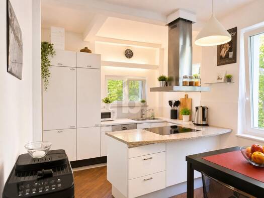 Wohnung zur Miete 1.800 € 3,5 Zimmer 100 m² Ost Stuttgart 70184