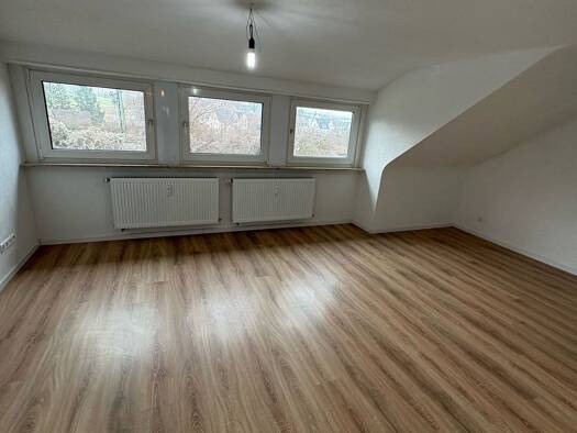 Wohnung zur Miete 770 € 2 Zimmer 50 m² Geschoss 3/3 frei ab sofort Asperg 71679