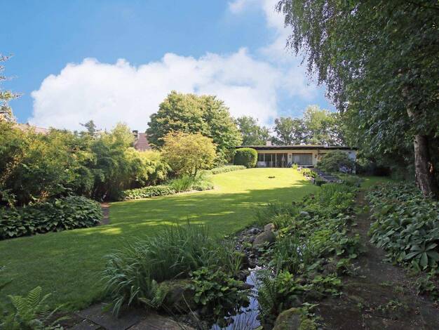 Haus zum Kauf 1.450.000 € 8 Zimmer 292 m² 2.213 m² Grundstück Jersbek 22941