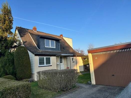 Doppelhaushälfte zum Kauf 299.000 € 3 Zimmer 77 m² 600 m² Grundstück frei ab sofort Lehndorf Braunschweig 38116