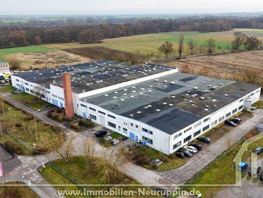 Produktionshalle zur Miete 2 € 11.667 m² Lagerfläche teilbar ab 200 m² Neuruppin 16816