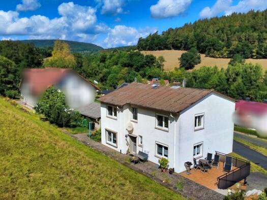 Mehrfamilienhaus zum Kauf 155.000 € 6 Zimmer 143 m² 811 m² Grundstück Unterneurode Philippsthal 36269