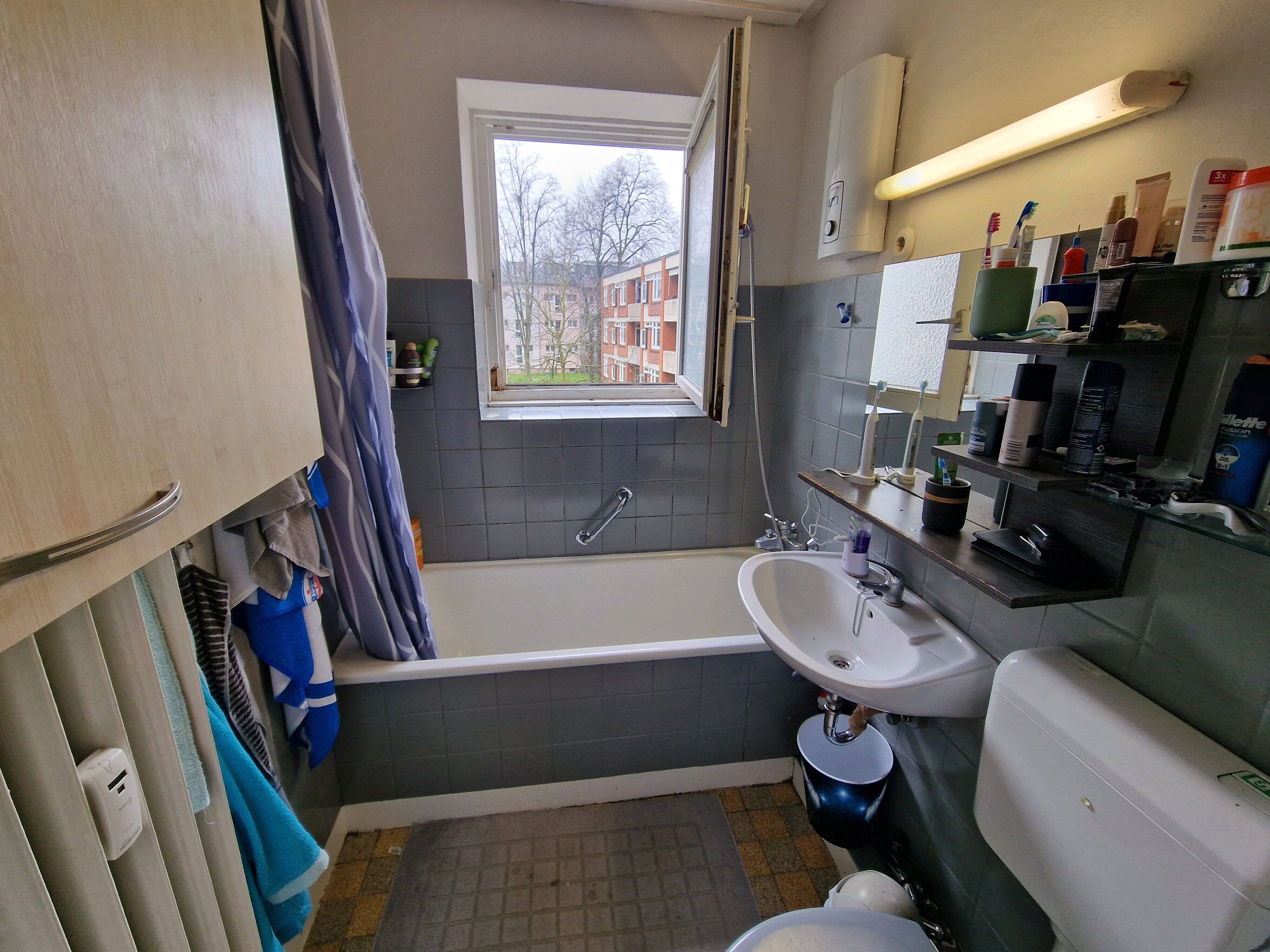 Property thumbnail 6