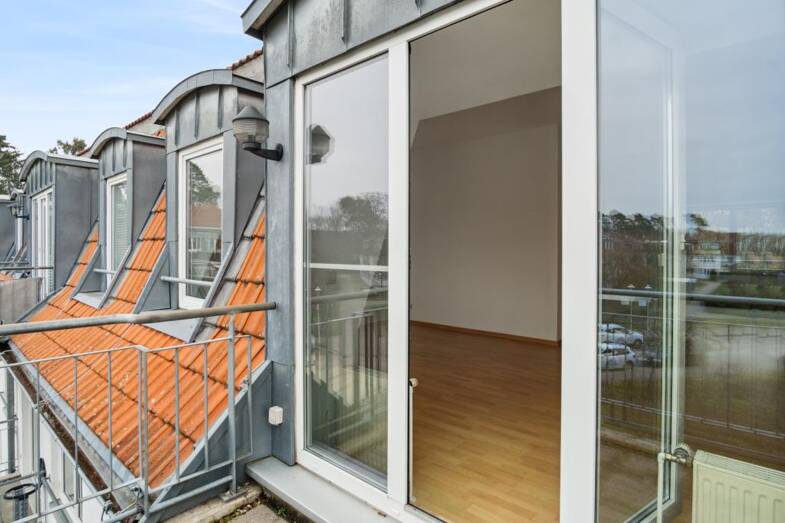 Wohnung zum Kauf provisionsfrei 191.000 € 2 Zimmer 72,9 m² Dachgeschoss, 2. Geschoss Kleinziethener Straße 228a Mahlow Blankenfelde-Mahlow 15831