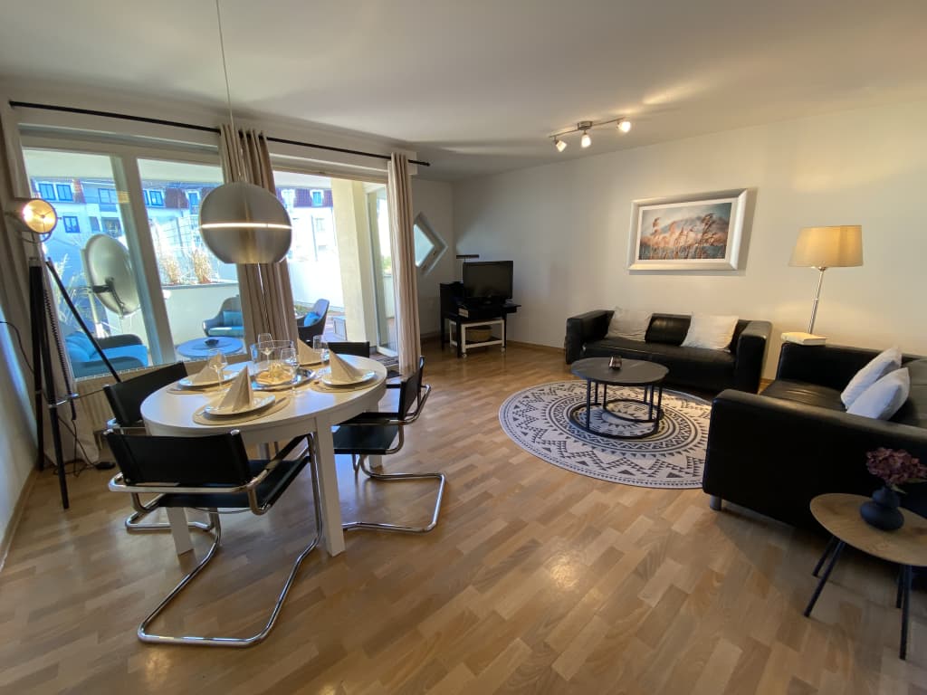 Wohnung zur Miete Wohnen auf Zeit 1.750 € 3 Zimmer 85 m²<br/>Wohnfläche 02.04.2025<br/>Verfügbarkeit Alte Hafenstraße Vegesack Bremen 28757