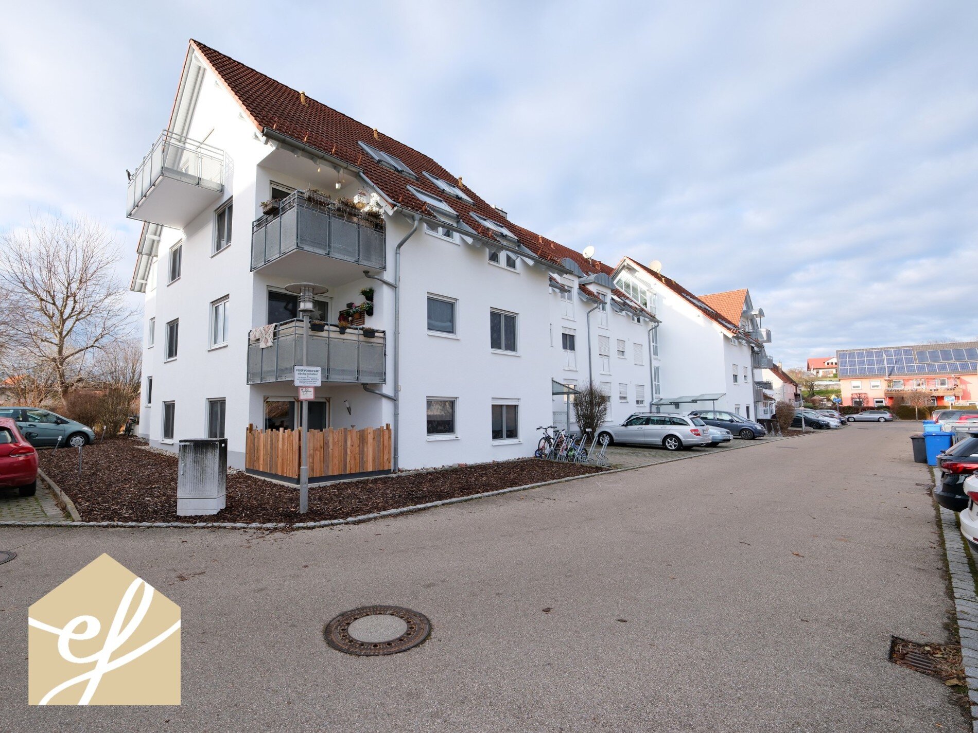 Wohnung zum Kauf 230.000 € 3,5 Zimmer 74,9 m²<br/>Wohnfläche 1.<br/>Geschoss Utzmemmingen Riesbürg / Utzmemmingen 73469