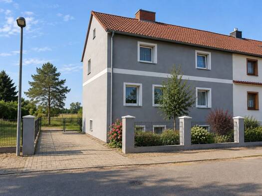 Doppelhaushälfte zum Kauf - Erstbezug 339.500 € 4 Zimmer 135 m² 754 m² Grundstück frei ab sofort Burg Burg 39288