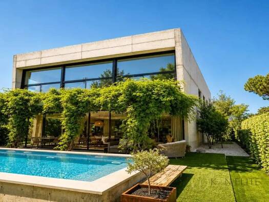 Chalet zum Kauf 2.595.000 € 4 Zimmer 525 m² Calle Felipe Olvera Pozuelo de Alarcón 28223