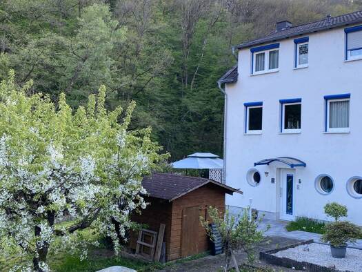 Reihenendhaus zum Kauf 189.000 € 4 Zimmer 100 m² 694 m² Grundstück frei ab sofort Kirn 55606