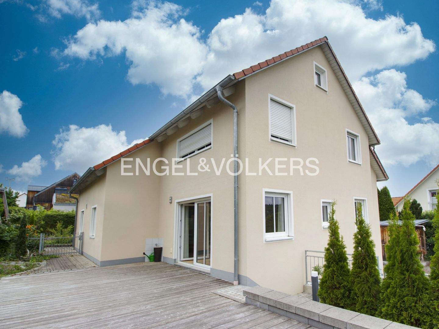 Immobilie in Brunn - Wohlfühloase: Großzügiges Einfamilienhaus                                                 mit Charme und Komfort - Bild 1