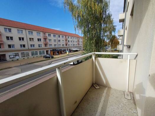 Wohnung zur Miete 495 € 4 Zimmer 76 m² 1. Geschoss Straße des Friedens 60 Merseburg Merseburg 06217
