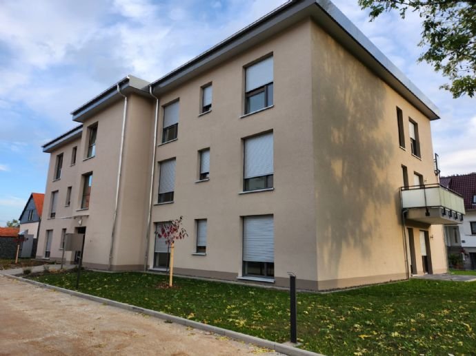 Wohnung zum Kauf als Kapitalanlage geeignet 200.330 € 2,5 Zimmer 77,1 m²<br/>Wohnfläche Marienstraße 12 Friedrichroda Friedrichroda 99894