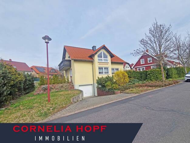 Einfamilienhaus zum Kauf 299.000 € 5 Zimmer 139,6 m² 611 m² Grundstück Ohrdruf 99885