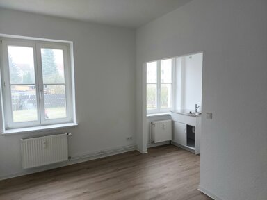 Wohnung zur Miete 408 € 2 Zimmer 34 m² EG frei ab sofort Klingenbergstraße 27 Hennigsdorf 16761