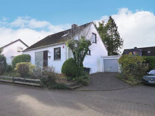 Einfamilienhaus zum Kauf 395.000 € 5 Zimmer 135 m² 562 m² Grundstück Groß Grönau 23627