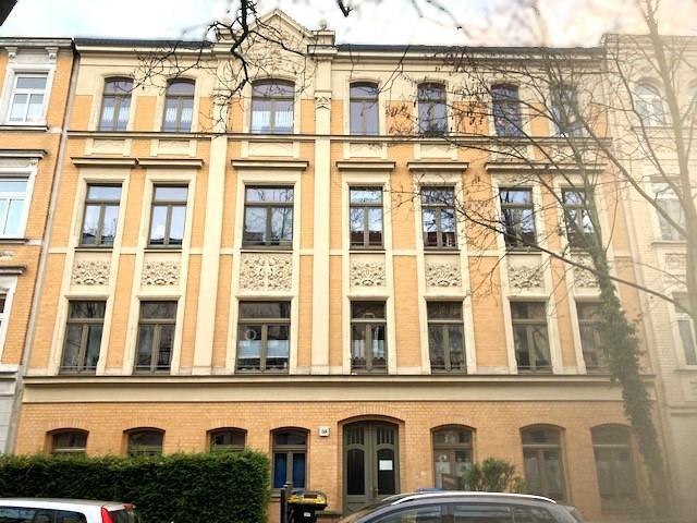 Wohnung zum Kauf 170.000 € 3 Zimmer 67 m²<br/>Wohnfläche 3.<br/>Geschoss Südliche Innenstadt Halle 06110