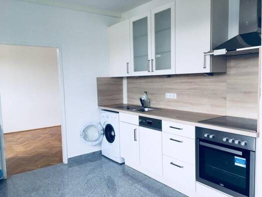 Wohnung zur Miete 432 € 2 Zimmer 37 m² 5. Geschoss frei ab 15.05.2026 Scharitzerstr Linz 4020
