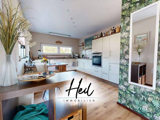 Doppelhaushälfte zum Kauf 245.000 € 3 Zimmer 108,5 m² 676 m² Grundstück Zeitz 06712