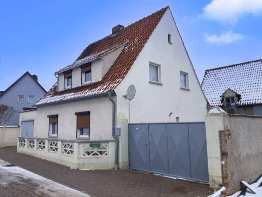 Einfamilienhaus zum Kauf 85.000 € 5 Zimmer 120 m² 601 m² Grundstück Reinsdorf 06556
