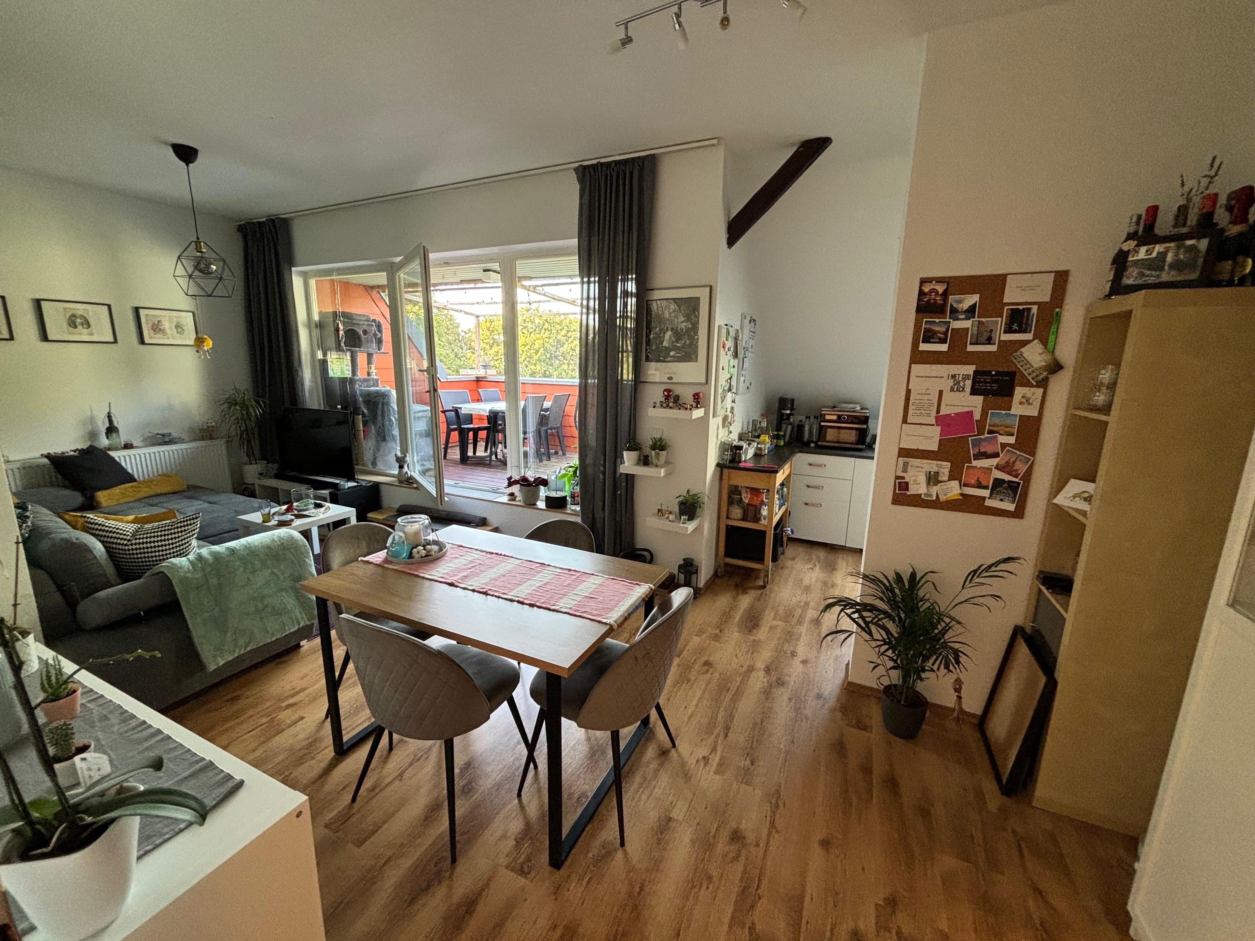 Wohnung zur Miete 515 € 2 Zimmer 79,4 m²<br/>Wohnfläche 3.<br/>Geschoss ab sofort<br/>Verfügbarkeit An der Enckekaserne 11 Beimssiedlung Magdeburg 39110