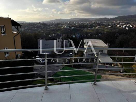 Wohnung zur Miete 1.900 € 4 Zimmer 196 m² 2. Geschoss Sestine, Podsljeme Sestine - Mlinovi