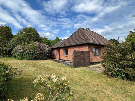 Bungalow zum Kauf 510.000 € 4 Zimmer 79 m² 1.372 m² Grundstück Reinbek 21465