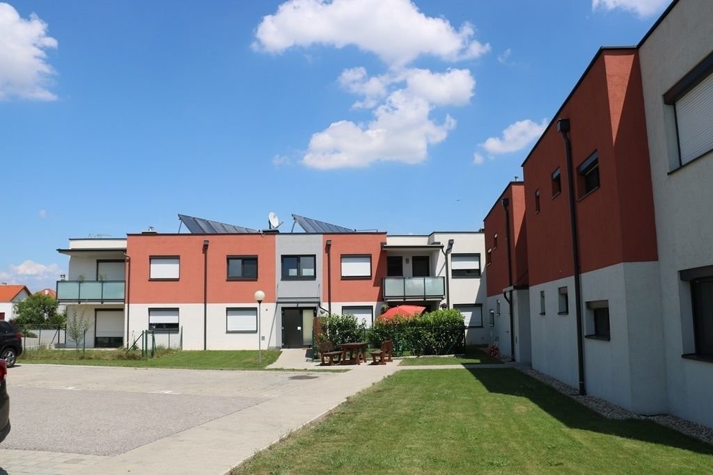 Wohnung zur Miete 419,86 € 2 Zimmer 61,7 m²<br/>Wohnfläche Neudorf 2475