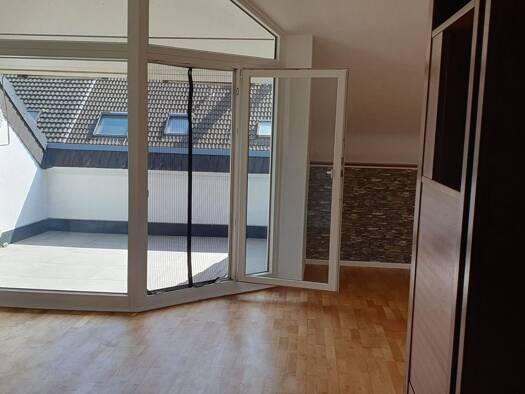 Wohnung zur Miete 1.025 € 3 Zimmer 82 m² 2. Geschoss frei ab sofort Dammweg 8 Grimlinghausen Neuss 41468