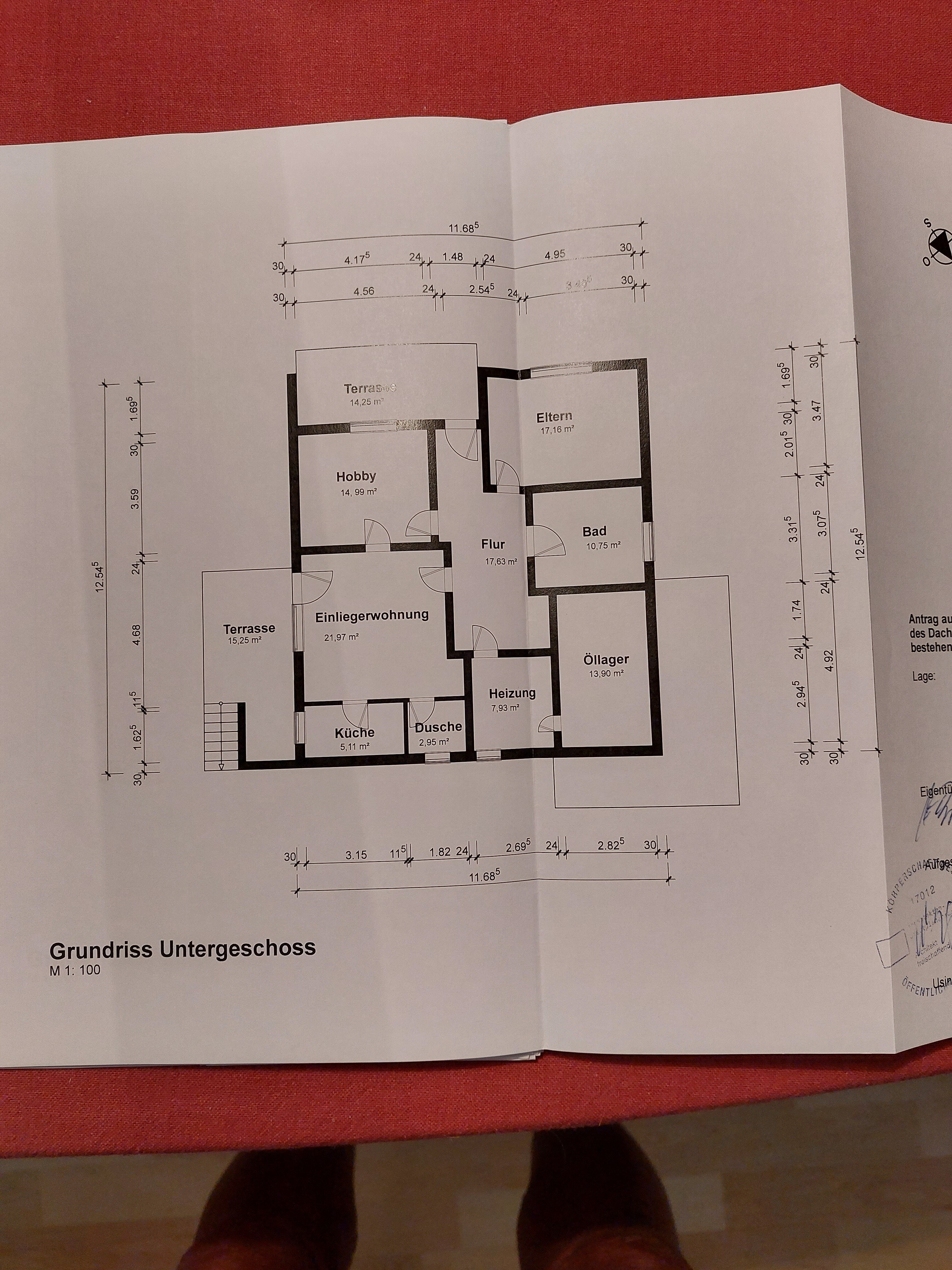 Einfamilienhaus zum Kauf 10 Zimmer 271 m²<br/>Wohnfläche 734 m²<br/>Grundstück Riedelbach Weilrod 61276