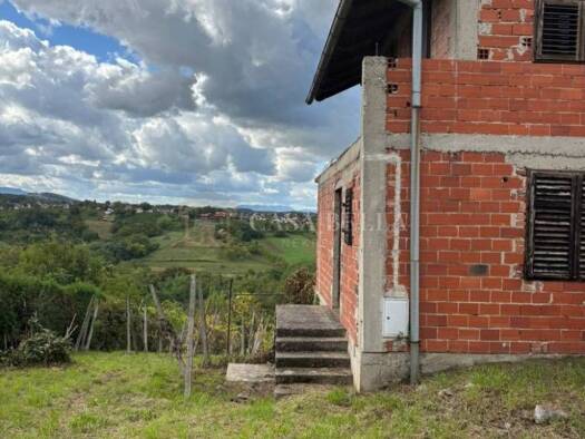 Einfamilienhaus zum Kauf 58.000 € 2 Zimmer 70 m² Varaždin Breg, Gornji Kneginec Gornji Kneginec 42204
